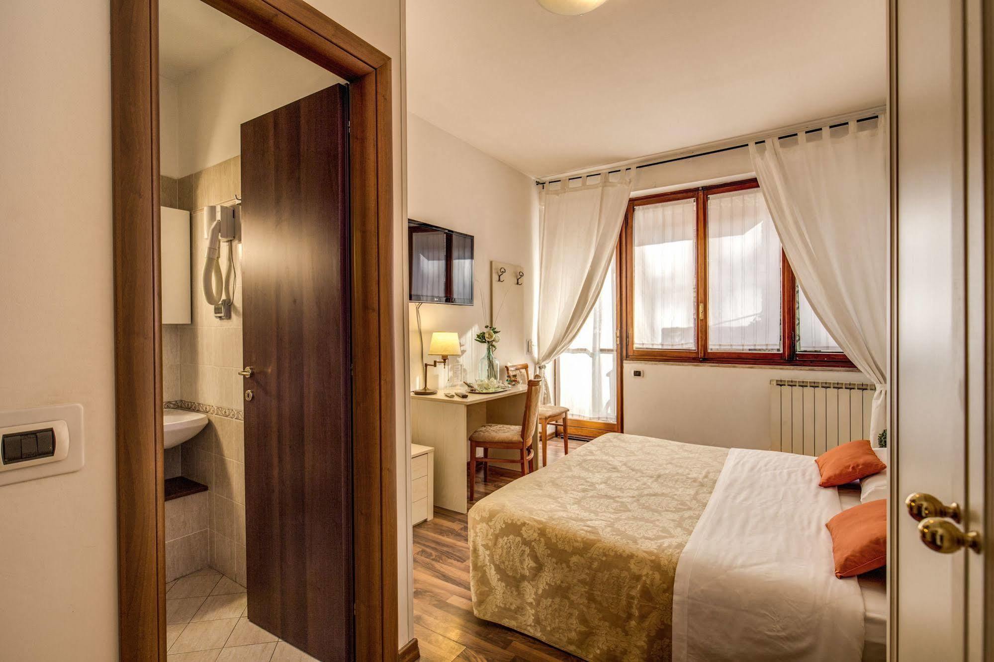 Trastevere Rooms Roma Ngoại thất bức ảnh